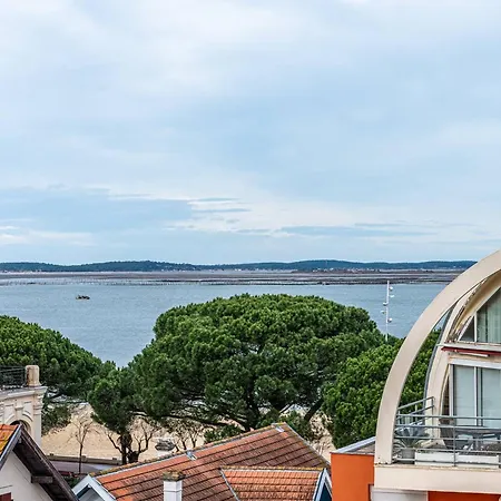 T3 Spacieux Avec Parking, Balcons, à 20m De La D'arcachon - Fr-1-433-152 Appartement