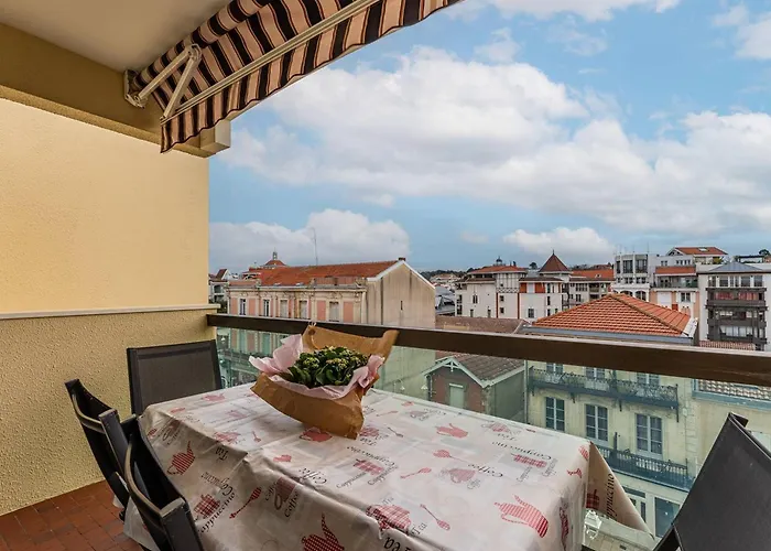 Apartament T3 Spacieux Avec Parking, Balcons, A 20m De La D'arcachon - Fr-1-433-152 Arcachon